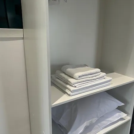 Kensly Apartment Ksamil