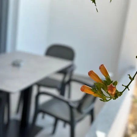 Kensly Apartment Ksamil