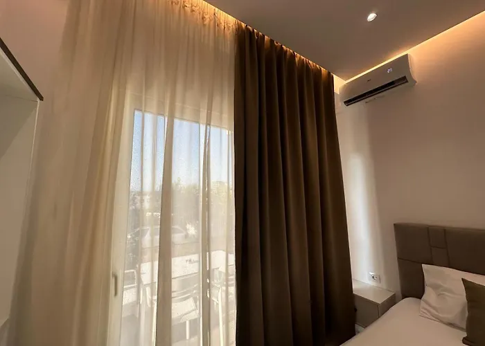 Kensly Apartment *